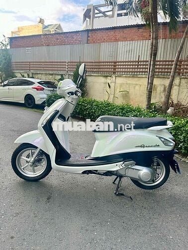 Mình cần bán Yamaha Grande 2017 Trắng
