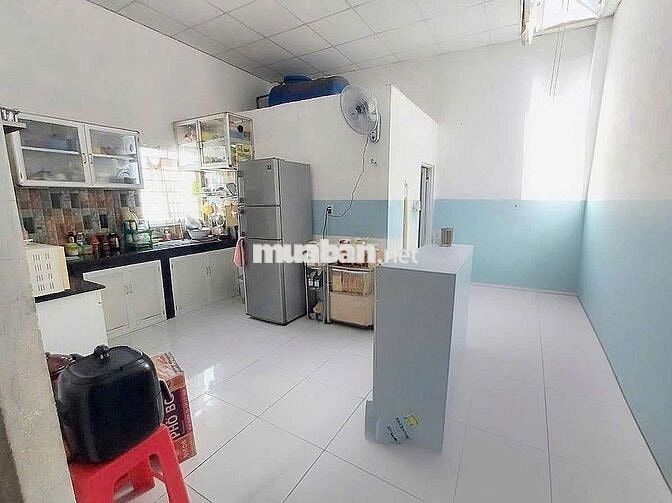BÁN NHÀ 2 TẦNG HẺM NHỰA  Ô TÔ 6M THÔNG LÊ VĂN LƯƠNG - NGUYỄN BÌNH .