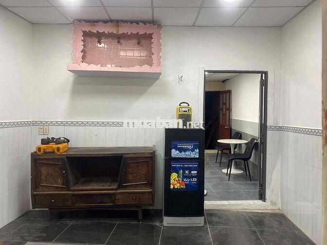 Cho thuê nguyên căn mặt tiền đường Nguyễn đình Kiên xã Tân Nhự
