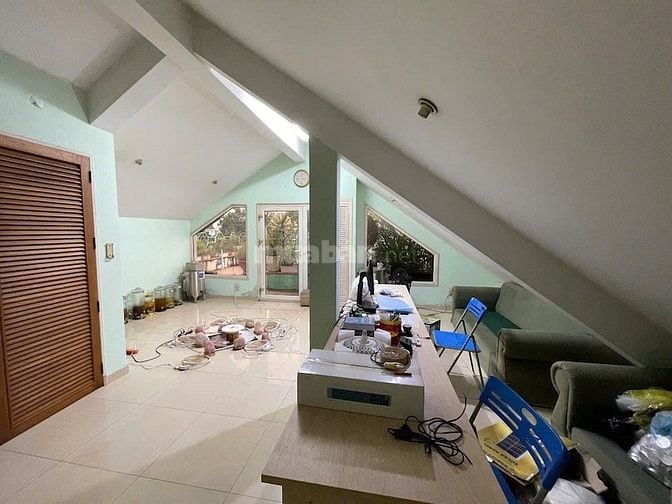 Bán góc 2 mặt tiền đường Lê Hữu Kiều và D14, 404m2 đất, ngang 20
