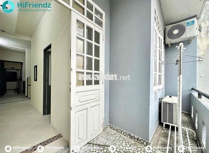2 PHÒNG NGỦ TÁCH BẾP BAN CÔNG CHỈ 8TR1 GẦN CHỢ HOÀNG HOA THÁM