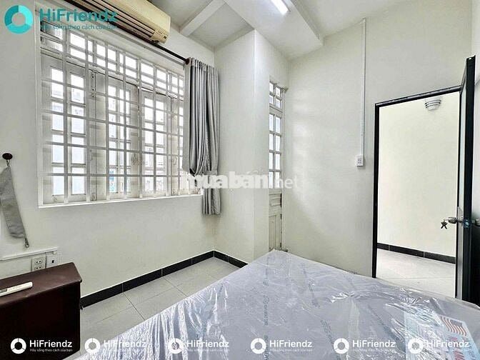 2 PHÒNG NGỦ TÁCH BẾP BAN CÔNG CHỈ 8TR1 GẦN CHỢ HOÀNG HOA THÁM