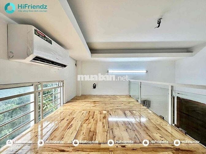 PHÒNG GÁC CAO BAN CÔNG CỬA SỔ TRỜI NGAY CỘNG HOÀ GIÁ 4TR5