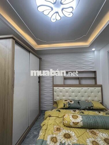 Cho thuê nhà hẻm 160 Phan Huy Ích, phường An Hội Tây, TPHCM.
