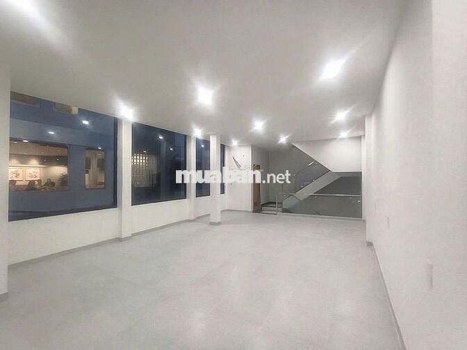 GÓC 2 MẶT TIỀN NGUYỄN VĂN TRỖI - 6,6x16m - 3 TẦNG SUỐT 