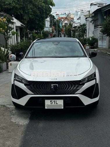 Peugeot 408 Premium Trắng 7000km