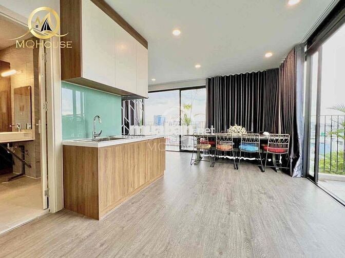 🏙 View Landmark Cực Đẹp – Căn Hộ Tone Gỗ Sang Xịn Gần HUTECH & Quận 1