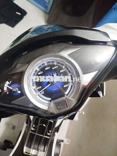 Honda Future Trắng đen 1674 km