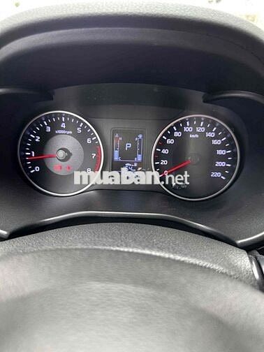 Kia Soluto Luxury AT 2021 Trắng 60000 km