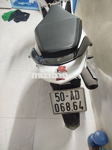Honda Future Trắng đen 1674 km