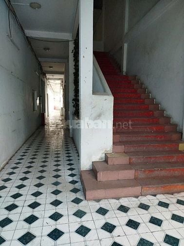 nguyên tòa nhà trung tâm quận 1 