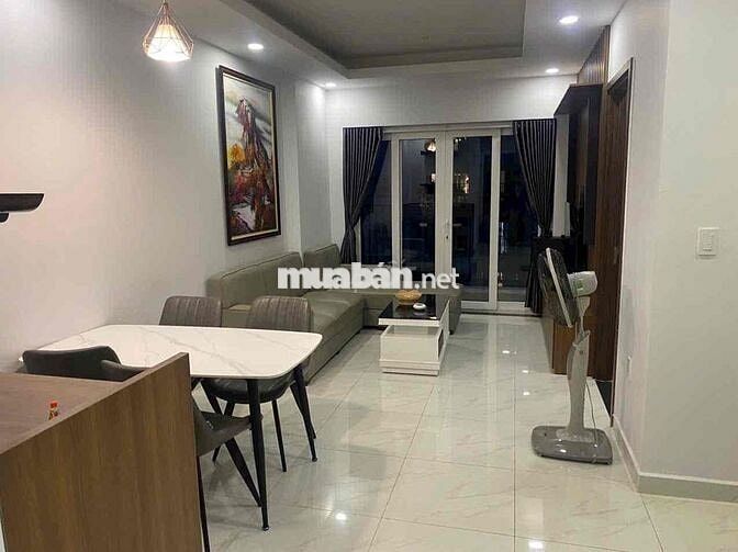 Chính Chủ cho thuê 2PN-2WC Richmond city 14 triệu full NT 1/8 vào ở