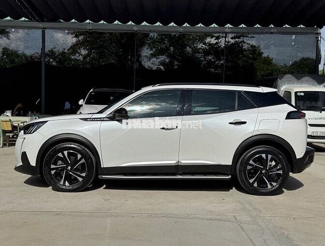 Peugeot 2008 1.2Turbo GT line 2020 Trắng QUÁ MỚI