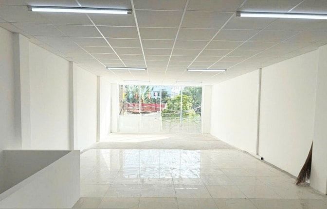 CHO THUÊ GẤP MẶT TIỀN KINH DOANH 4.5x17M - NGAY KHU VỰC CHỢ BẾN THÀNH