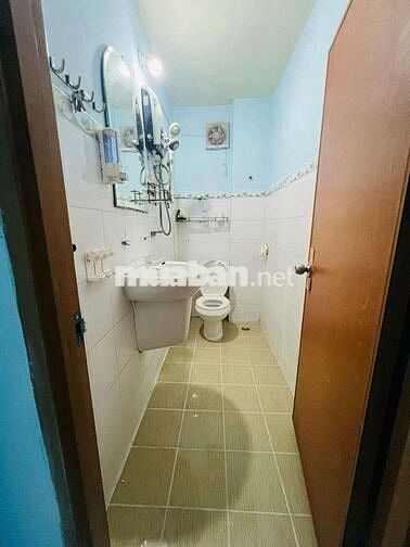 cho thuê nhà mặt tiền đường số 2 Gò Vấp 3.6x15 đúc lầu tiện kinh doanh