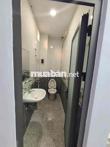 🎁Cho thuê 49// Đường Số 51 P14 Gò Vấp 4m❌12m 2pn 3wc kép kín