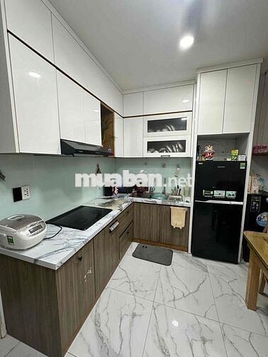 Trệt lầu 2pn Rẻ chốt lẹ full nội thất y hình