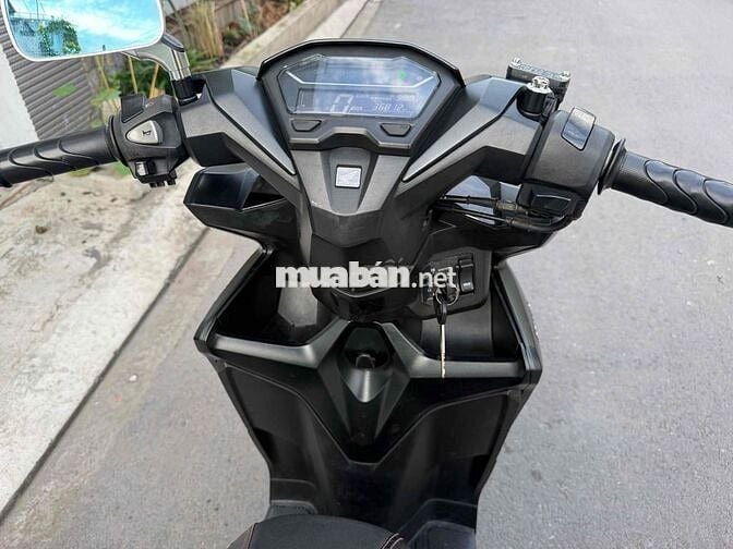 Honda Vario 125 mới 90%