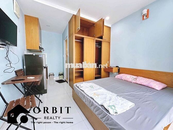 Căn hộ Studio ban công Ngay Cách Mạng Tháng 8 Tân Bình Full nội thất