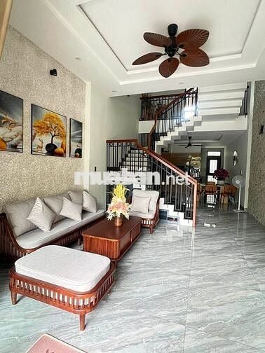 🔴💥BÁN GẤP NHÀ 3 TẦNG 3 MÊ ĐƯỜNG ĐÔNG BÀI 2 – Ngay chợ hòa khánh