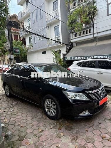 Toyota Camry 2.0E 2014 10 vạn km màu Đen