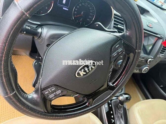 Kia Cerato 1.6 AT 2018 Đen 97000 km