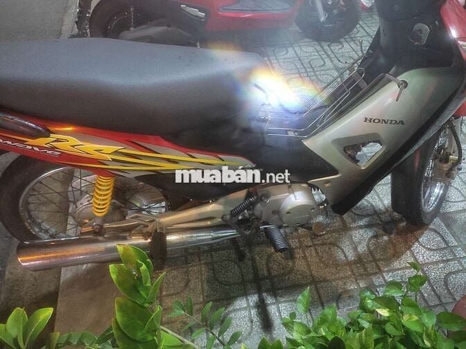 Honda Wave RS 100 Số sàn màu Đỏ