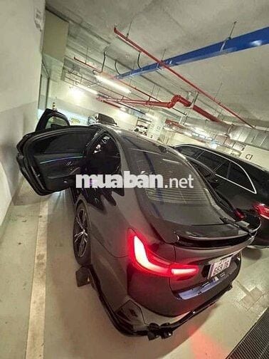 BMW 330i M Sport 2023 Đen