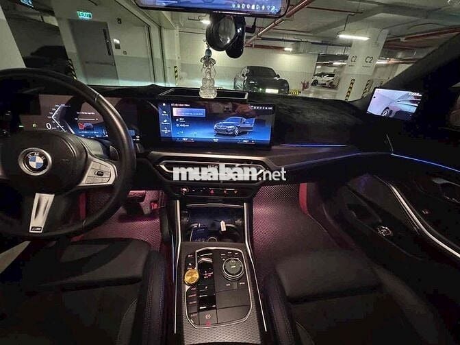 BMW 330i M Sport 2023 Đen