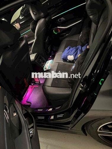 BMW 330i M Sport 2023 Đen
