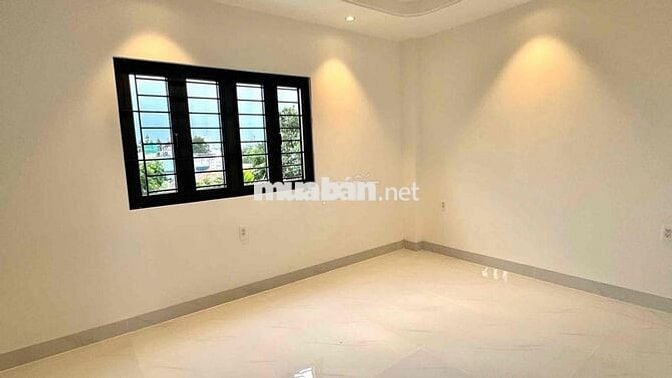 Cho thuê nhà/Vp mới 100% đs 2, p.Trường Thọ 4 tầng có nhà xe Giá 22tr
