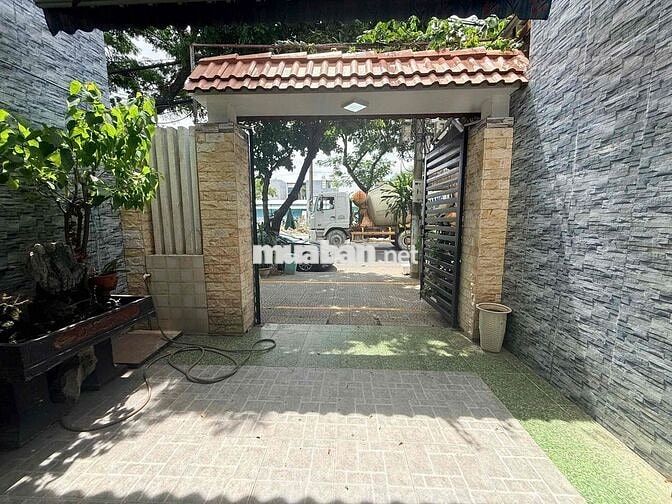 Gần Biển, Gần Chợ - 4PN - 20 Triệu