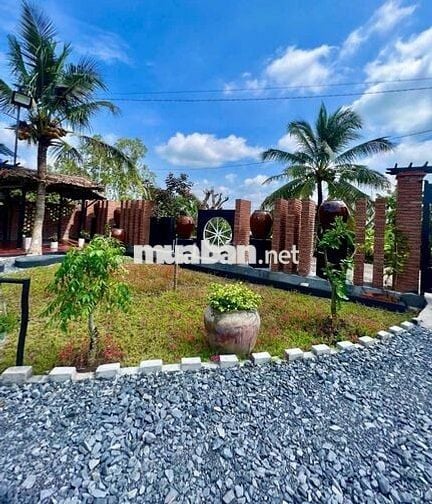 đất hẻm xe hơi đường Nguyễn Huệ, thành phố Gò Công, 5,5x18m, giá 600tr