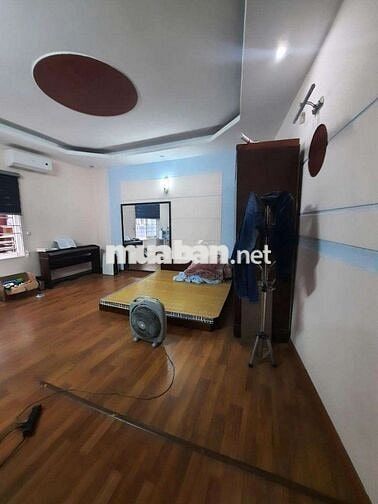 Hạng Thương Gia -  Chung cư IMPERIA GARDEN 203 Nguyễn Huy Tưởng .