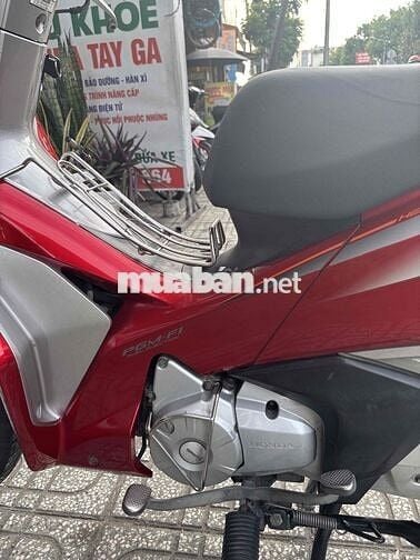 Honda Future FI 2012 Đỏ-Bạc-Đen