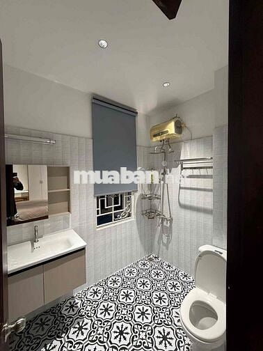 CHO THUÊ CĂN HỘ BAN CÔNG TÁCH BẾP- FULL NỘI THẤT NGAY TRUNG TÂM QUẬN 1