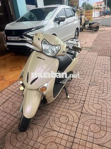 Honda Lead 2013 Kem Việt Nam