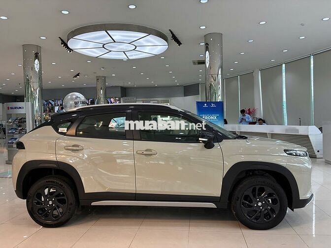 Suzuki Fronx GLX Plus 2026 Trắng ngà -Đen Mới 100%
