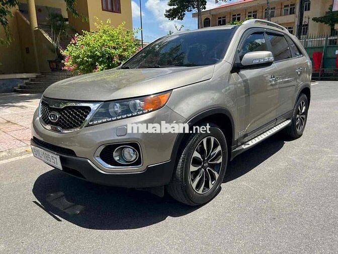 Kia Sorento 2015 Xăng Tự động Vàng cát 80.000 km