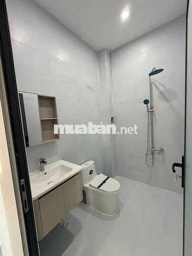 Bán gấp căn nhà cấp 4 ở Đ. Số 9-Tân Thông Hội * DT:130m2 SHR giá 910tr