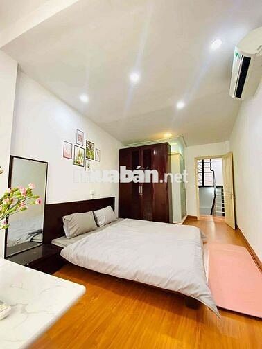 Chính Chủ Cho Thuê 4 Căn Studio Mai Anh Tuấn Full Nội Thất View Hồ