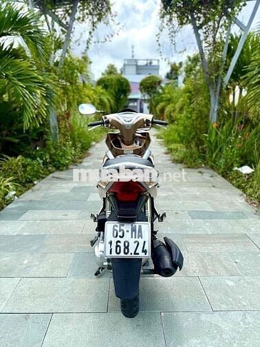 🛵Honda Air Blade Fi 2012 Bản Đặc Biệt Tem Sơn