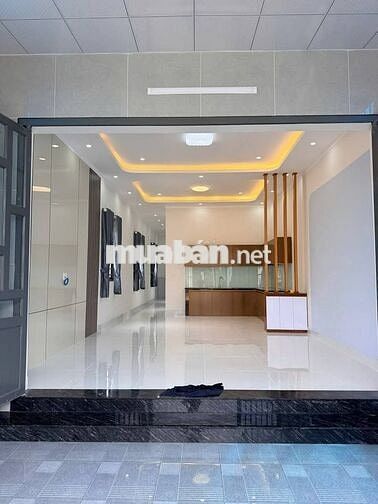 Bán gấp căn nhà cấp 4 ở Đ. Số 9-Tân Thông Hội * DT:130m2 SHR giá 910tr