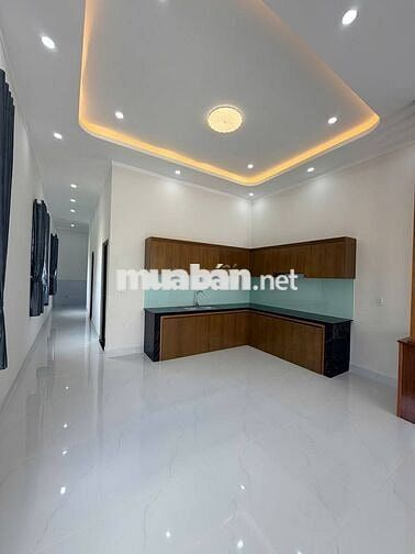 Bán gấp căn nhà cấp 4 ở Đ. Số 9-Tân Thông Hội * DT:130m2 SHR giá 910tr