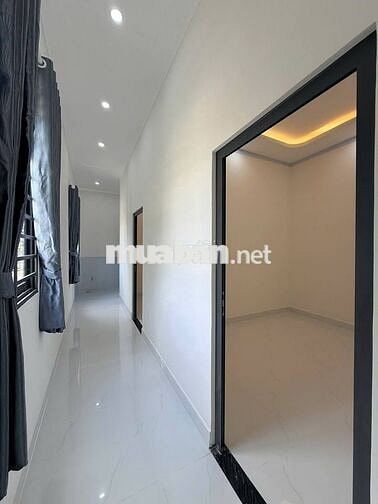 Bán gấp căn nhà cấp 4 ở Đ. Số 9-Tân Thông Hội * DT:130m2 SHR giá 910tr