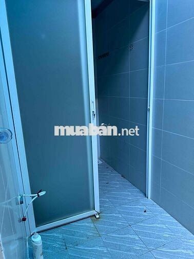 Cho thuê nhà giá rẻ khu tên lửa đg số 48 đối diện trường học giá 10tr