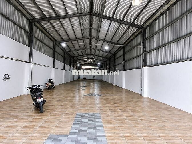 CHO THUÊ KHO XƯỞNG TRẦN VĂN GIÀU ,BÌNH CHÁNH , KHO ĐẸP ,GIÁ:  30 TRIỆU