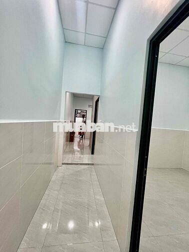Cho Thuê Nhà Mới Tinh DT 60m2 1Trệt 2Pn 1Wc Đường Nhựa Thông Xe Tải
