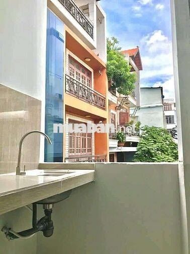 CĂN HỘ 1PN_THANG MÁY_BAN CÔNG_TÁCH BẾP_SIÊU RỘNG