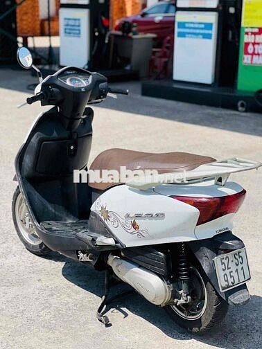 Honda Lead Fi Trắng biển to